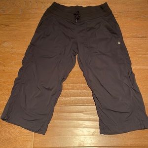 Lululemon studio crop